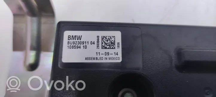 BMW 5 F10 F11 Module unité de contrôle d'antenne 10859410