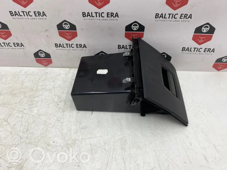 BMW 5 F10 F11 Glove box 9166696