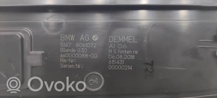 BMW M5 F90 Galinio slenksčio apdaila (vidinė) 8061072