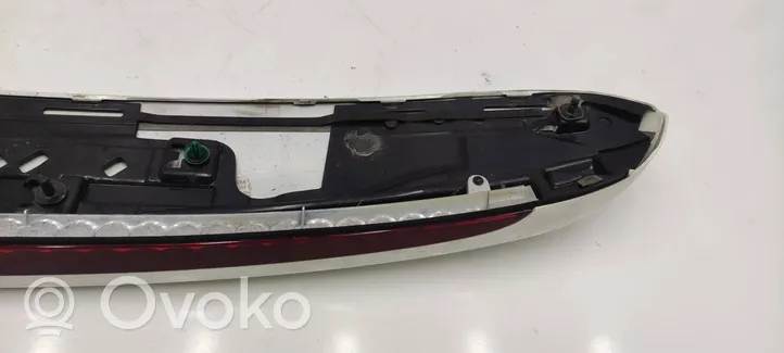 Mercedes-Benz E W212 Tailgate/trunk spoiler A2127900088