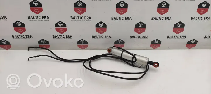 BMW M4 F82 F83 Avattavan katon lukituksen sylinteri 71129064A