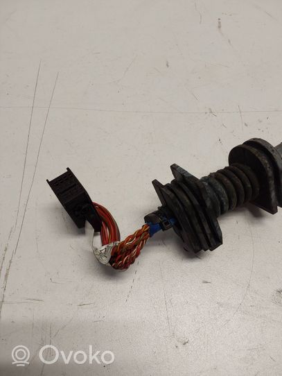 BMW X5 E70 Faisceau de fils d'injecteur de carburant 738050805