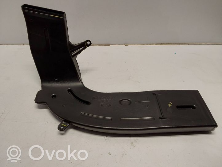 BMW X5 E70 Oro paėmimo kanalo detalė (-ės) 0018292910