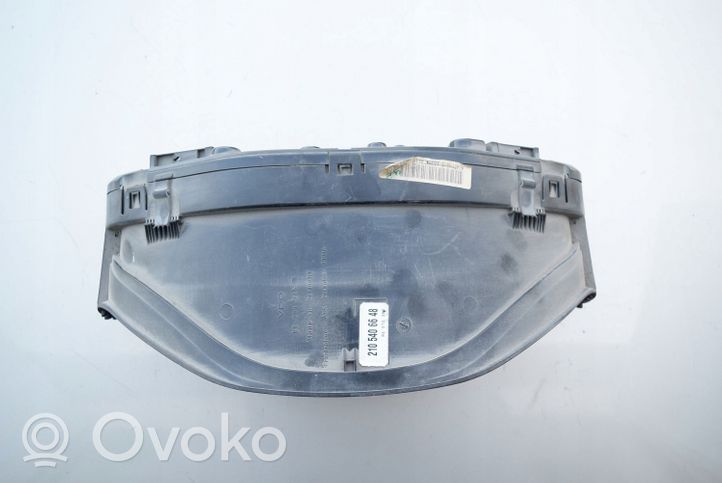 Mercedes-Benz E W210 Tachimetro (quadro strumenti) 2105406648