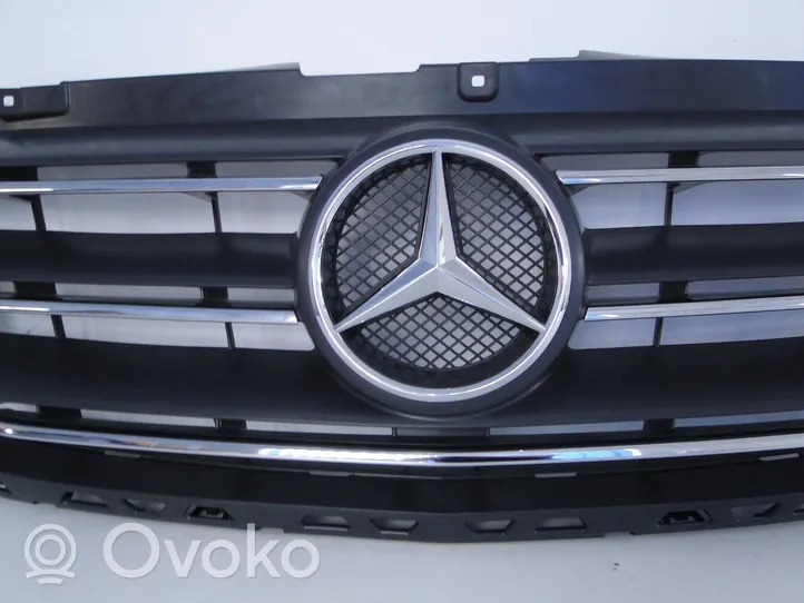 Mercedes-Benz Sprinter W907 W910 Front grill A9108852700