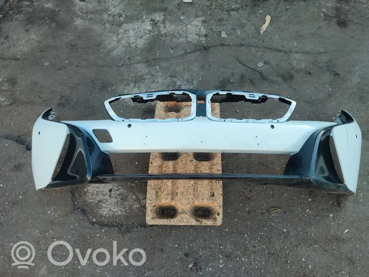 BMW i8 Etupuskuri 51117394392