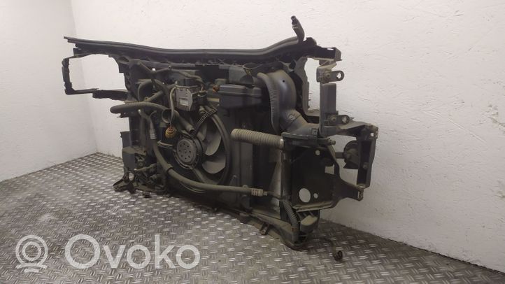 Audi A2 Radiatoru panelis (televizors) 8Z0959501