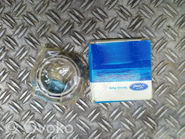 Ford Focus Mozzo con cuscinetto ruota anteriore 