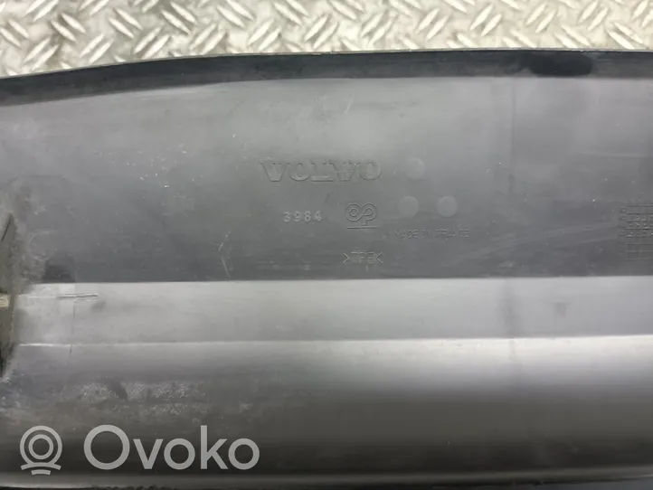 Volvo V50 Prowadnica powietrza intercoolera 