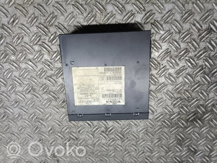 Volvo V50 Unité de navigation Lecteur CD / DVD 307329071