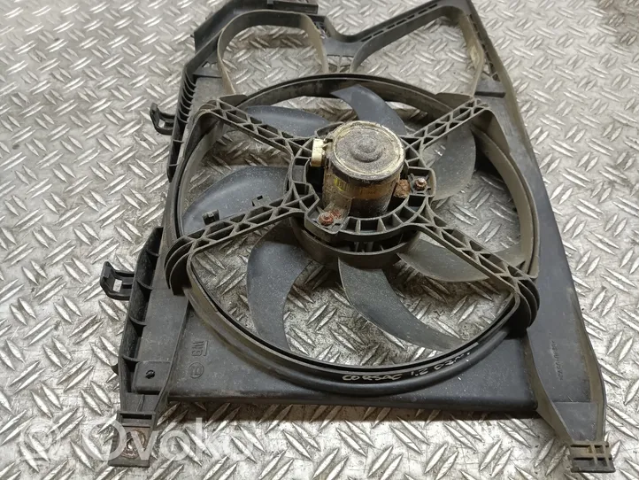 Opel Corsa C Hélice moteur ventilateur 