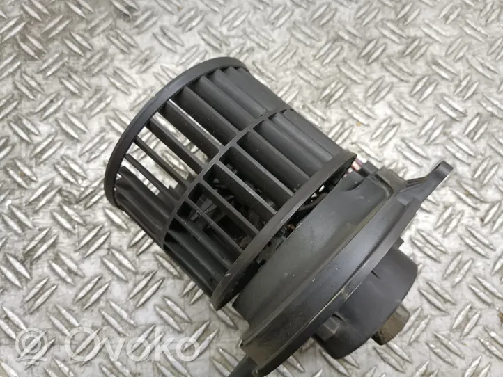 Ford Fiesta Ventola riscaldamento/ventilatore abitacolo 