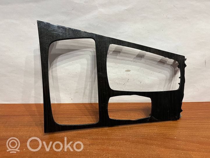 BMW 7 F01 F02 F03 F04 Rivestimento in plastica cornice della leva del cambio 9251217