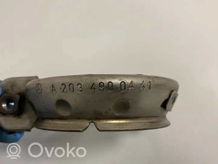 Mercedes-Benz C W203 Collier de silencieux d'echappement A2034900441