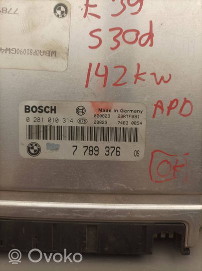 BMW 5 E39 Calculateur moteur ECU 7789376