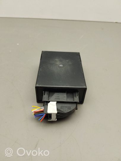 BMW 5 E39 Suspension control unit/module 37141092396