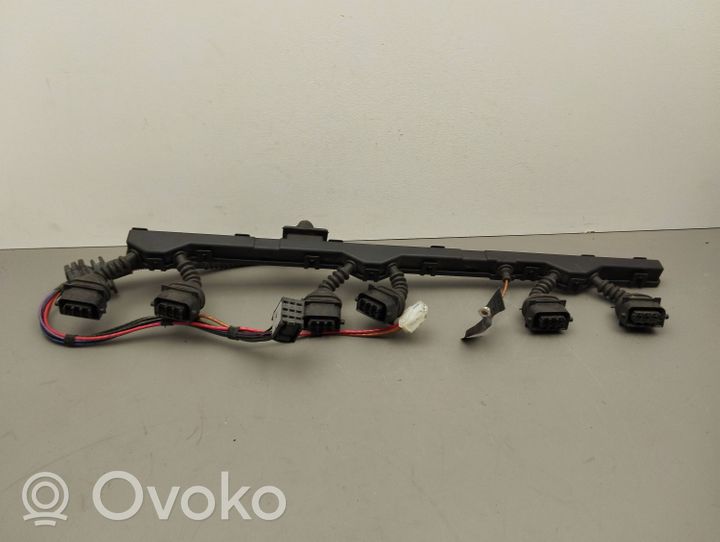 BMW 5 E39 Fuel injector wires 1724478