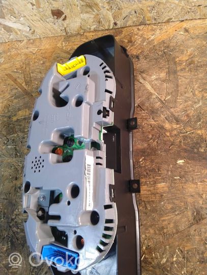 Audi A4 S4 B5 8D Tachimetro (quadro strumenti) 883112257230