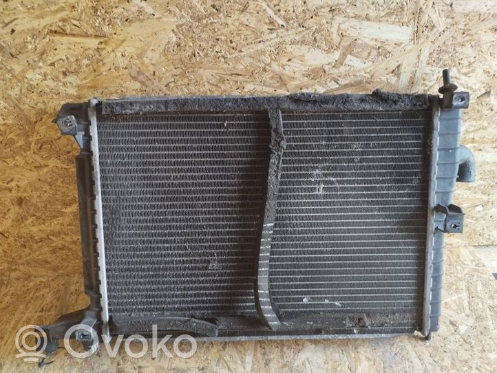 Opel Vectra B Radiateur de refroidissement 