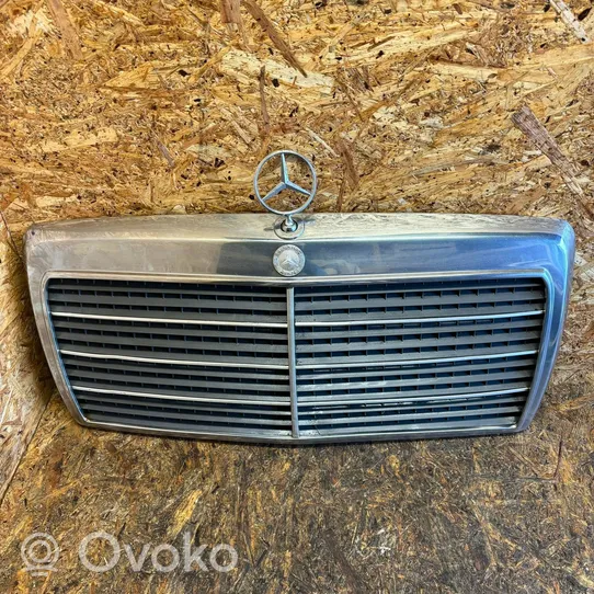 Mercedes-Benz E W124 Atrapa chłodnicy / Grill 1248880223