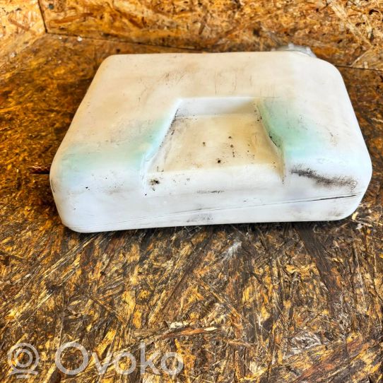 A1248600160 Mercedes-Benz E W124 Windshield washer fluid reservoir/tank ...