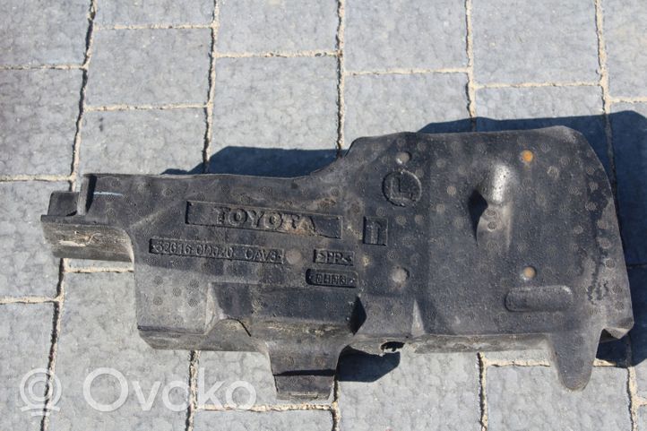 Toyota Yaris Absorber zderzaka tylnego 526160D020