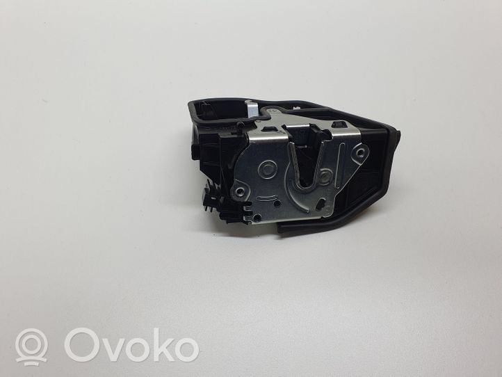 BMW 5 F10 F11 Rear door lock 7202148