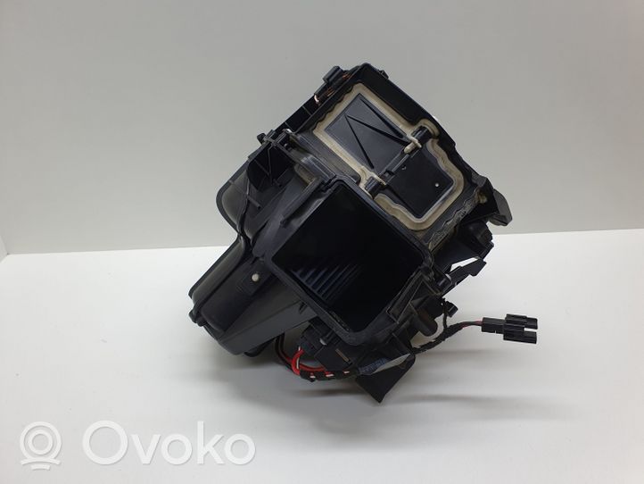 BMW 5 F10 F11 Ventola riscaldamento/ventilatore abitacolo 9248171