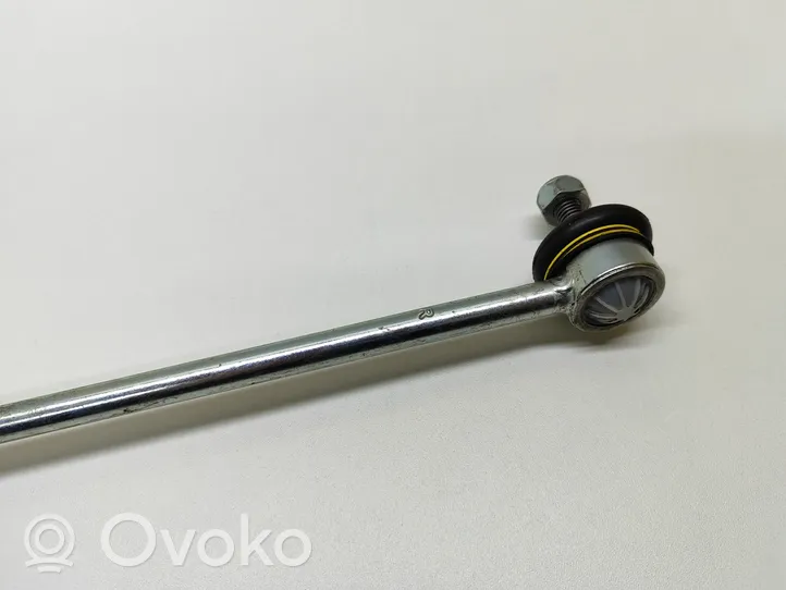 BMW 5 E60 E61 Priekinė stabilizatoriaus traukė 62421118