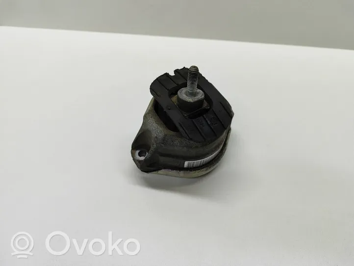 BMW 5 E60 E61 Supporto di montaggio del motore 6774619