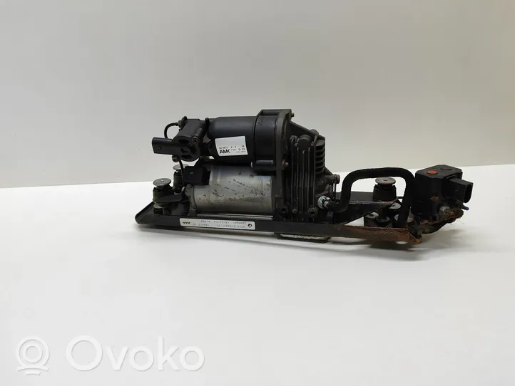 BMW 5 E60 E61 Air suspension compressor/pump 6789937