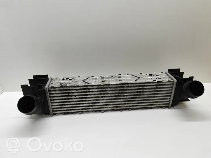 BMW 3 F30 F35 F31 Starpdzesētāja radiators 96552