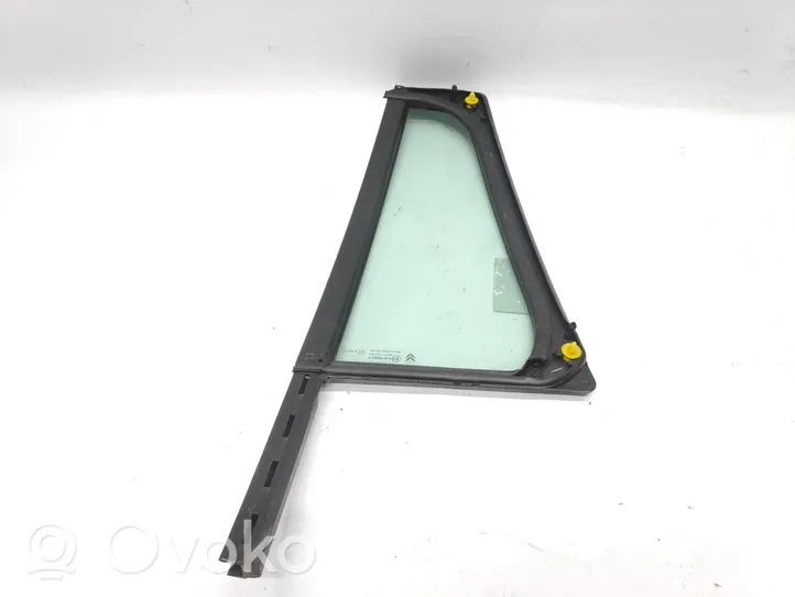 Citroen C4 Grand Picasso Rear door window glass 