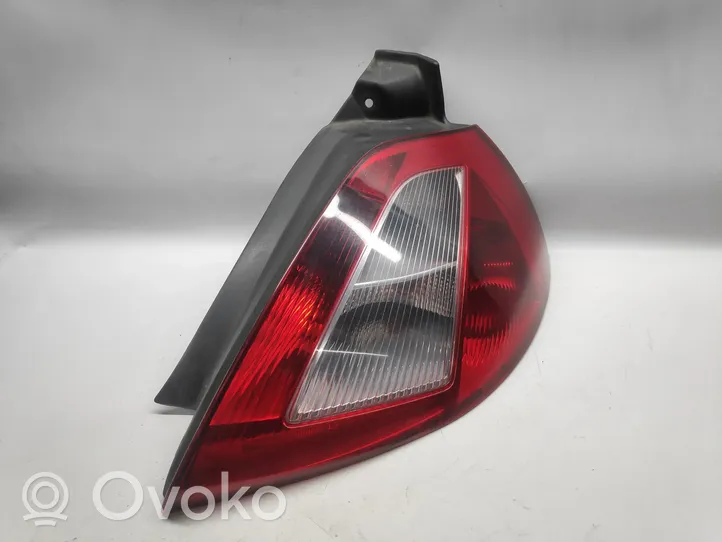 Renault Megane II Lampy tylnej klapy bagażnika 