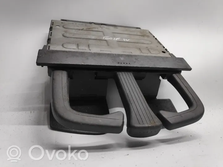 Volkswagen Golf IV Panelės stalčiuko/lentinėlės paklotėlis 