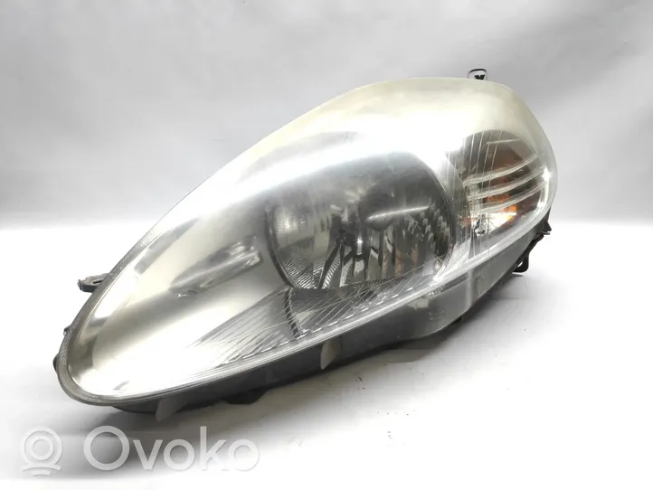 Fiat Grande Punto Lampa przednia 