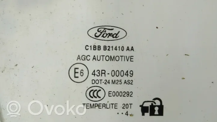 Ford Fiesta Vitre de fenêtre porte avant (4 portes) 