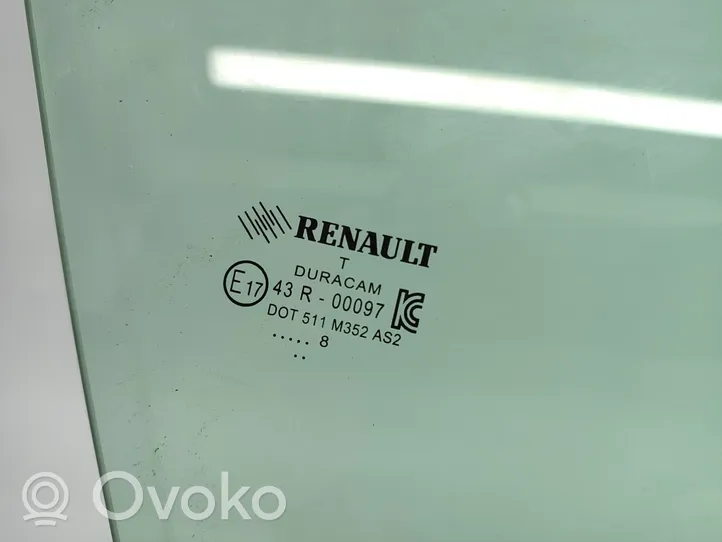 Renault Clio IV Etuoven ikkunalasi, neliovinen malli 