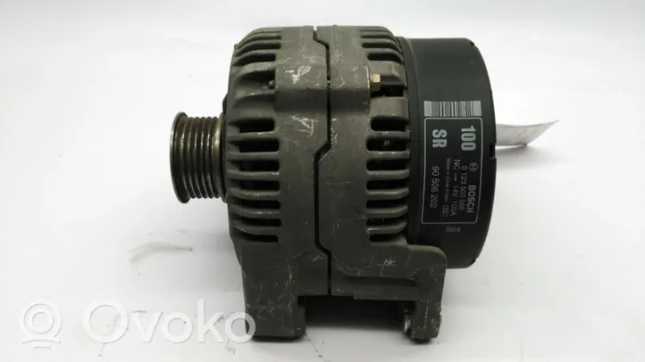 Opel Frontera B Generator/alternator 