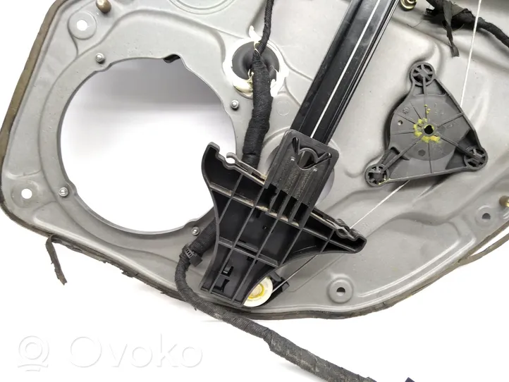 Volkswagen Golf IV Rear window lifting mechanism without motor 