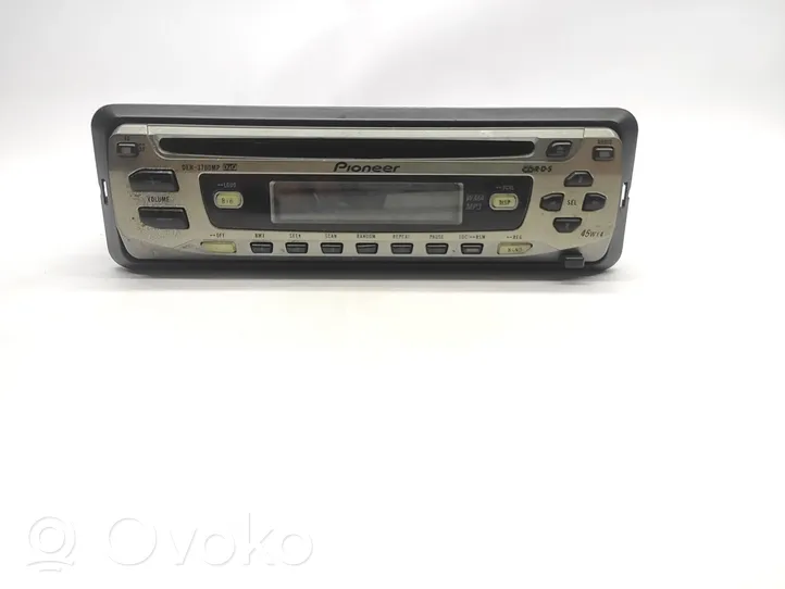 Toyota Corolla E110 Radio / CD-Player / DVD-Player / Navigation 