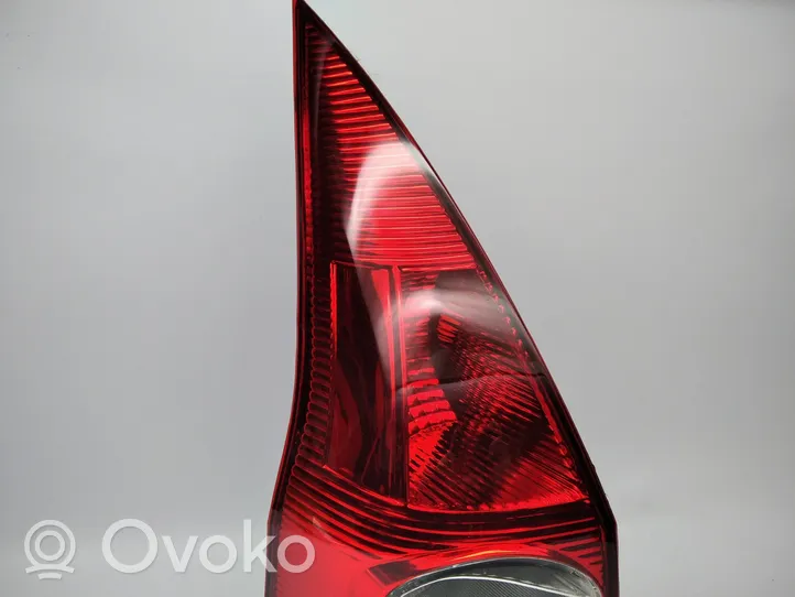 Renault Megane II Lampy tylnej klapy bagażnika 