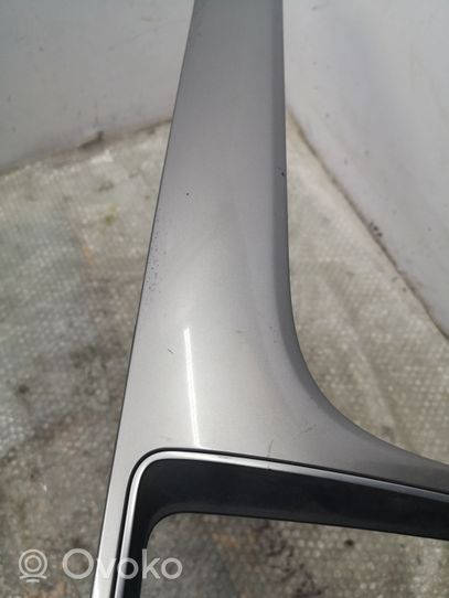 Volkswagen PASSAT B7 USA Rivestimento del pannello 561858336