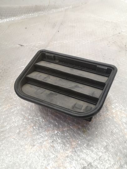 Volvo S60 Quarter panel pressure vent 31390867