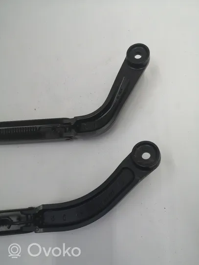 Jeep Cherokee Bras d'essuie-glace avant 2419T10