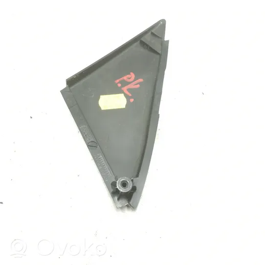 Audi Q3 F3 Moulures des vitres de la porte avant 83A837637