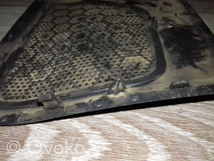 Volvo V70 Kita salono detalė 