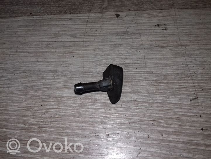 Volvo S80 Windshield washer spray nozzle 