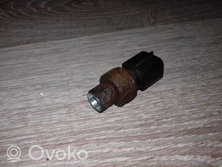 Volvo V50 Air conditioning (A/C) pressure sensor 5113L1125A