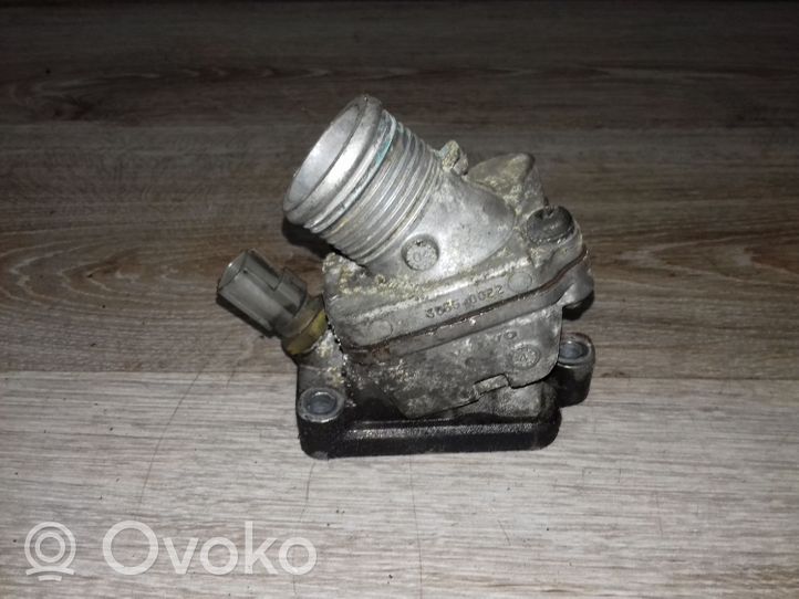 Volvo S60 Termostatas/ termostato korpusas 